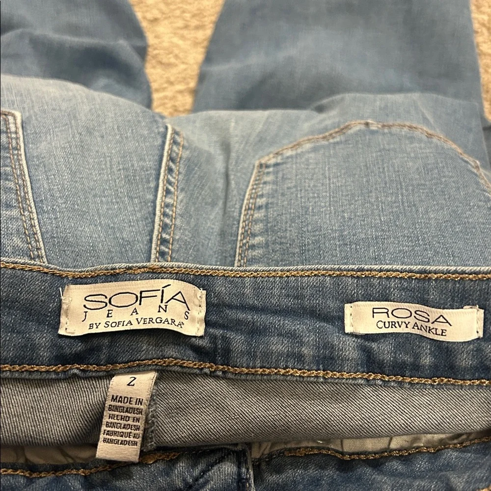 Jeans - Picture 5 of 5